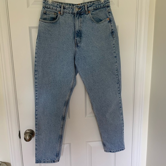 Zara Denim - light wash jeans